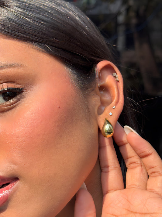 GOLDEN DEWDROP EARRINGS