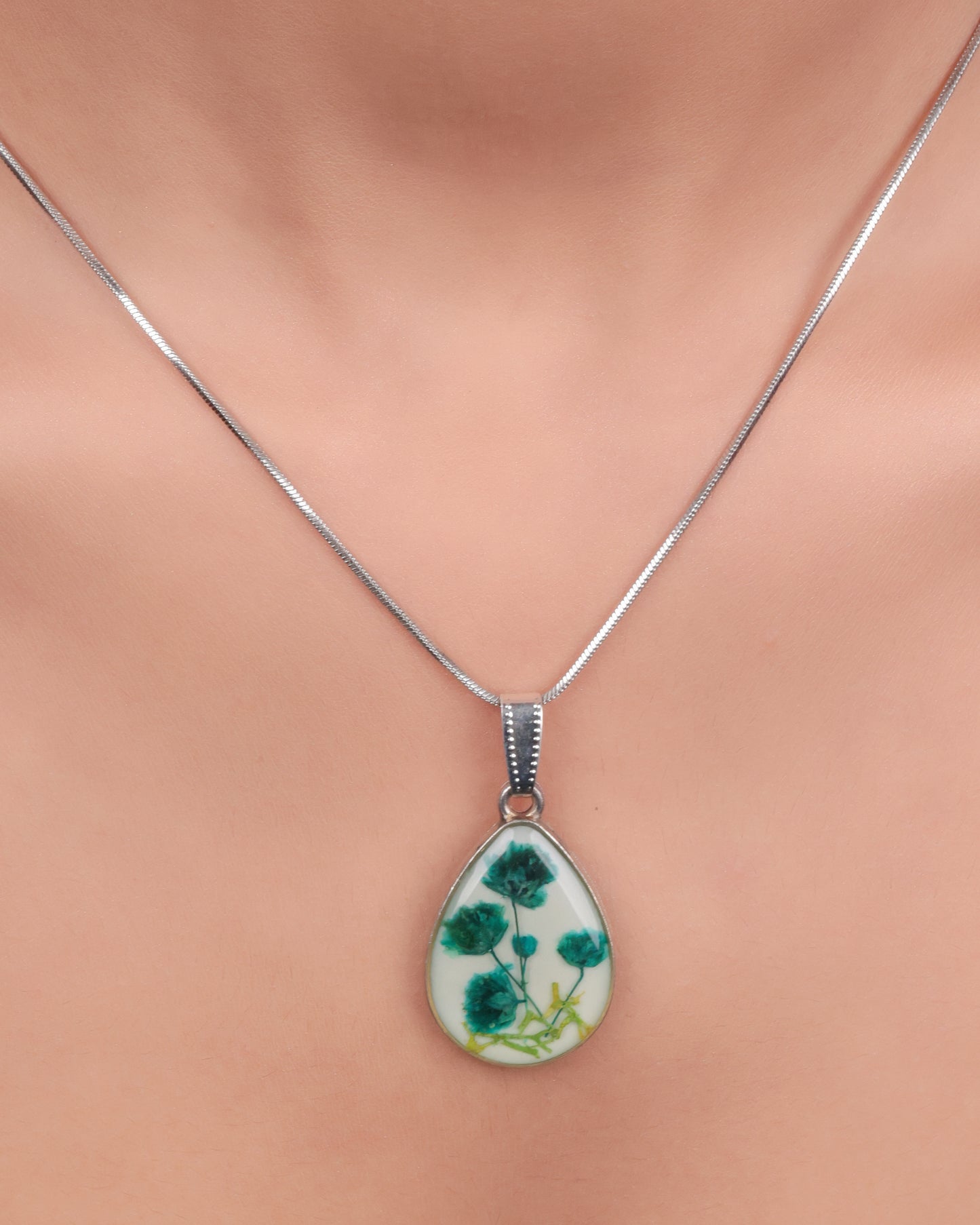 EMERALD GARDEN