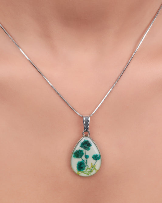 EMERALD GARDEN