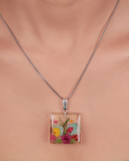 ENCHANTED FLORAL SQUARE